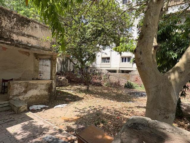 Residential Plot in Navrangpura for resale Ahmedabad. The reference number is 20098290