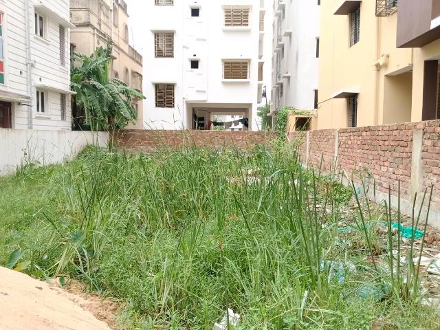 Residential Plot in Nayabad for resale Kolkata. The reference number is 20736803