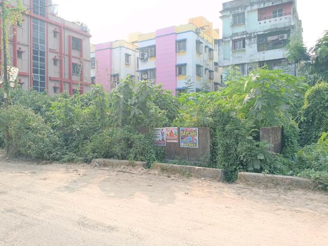 Residential Plot in Nayabad for resale Kolkata. The reference number is 21261388