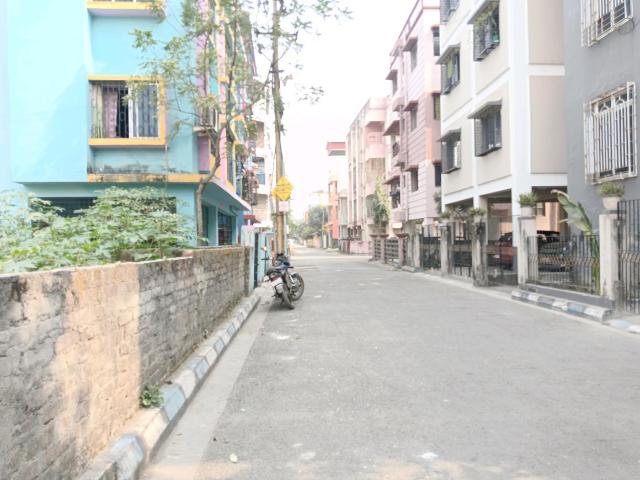 Residential Plot in Purbalok for resale Kolkata. The reference number is 19179033