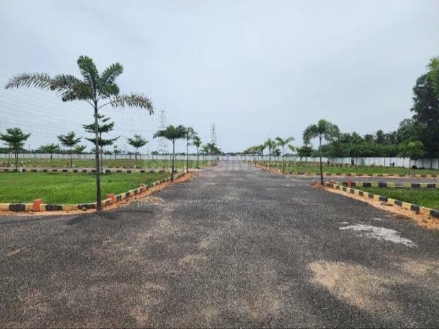 Residential Plot in Nayur for resale Chennai. The reference number is 21047722