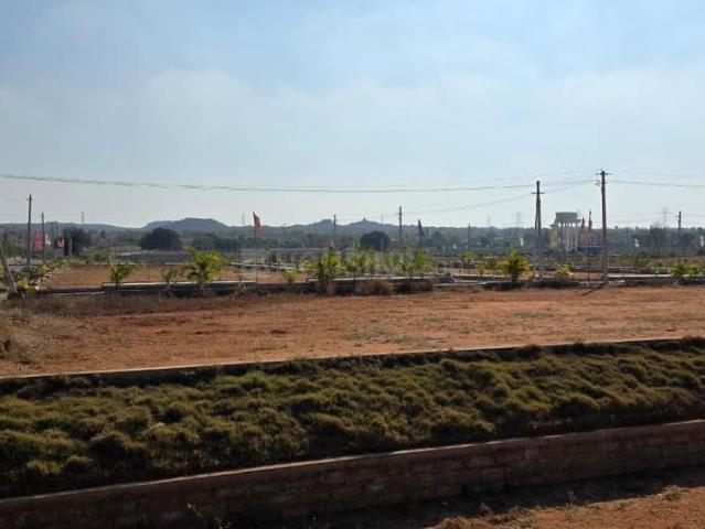 Residential Plot in Nazdik Singaram for resale Hyderabad. The reference number is 20367809