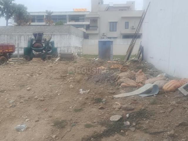 Residential Plot in Neelankarai for resale Chennai. The reference number is 19921111