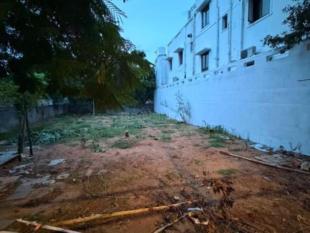 Residential Plot in Neelankarai for resale Chennai. The reference number is 20786519