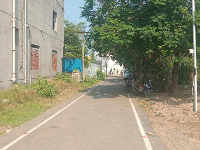 Residential Plot in Neelankarai for resale Chennai. The reference number is 20929343