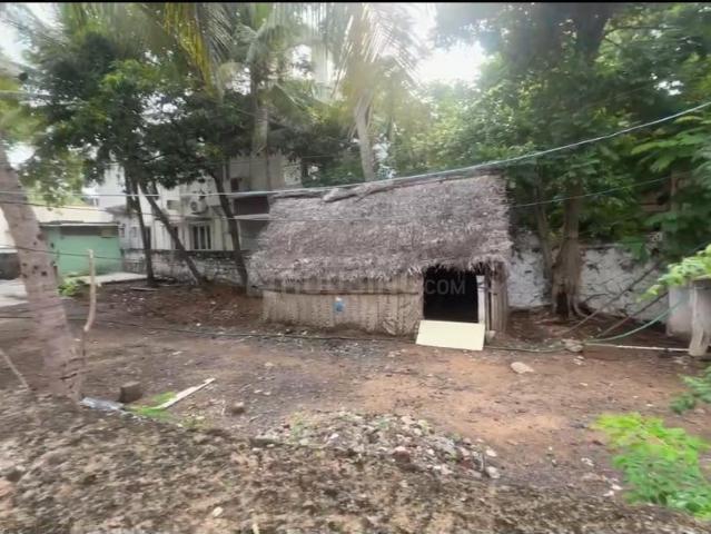 Residential Plot in Neelankarai for resale Chennai. The reference number is 21100796