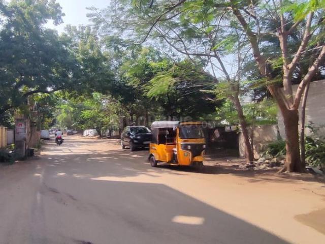 Residential Plot in Neelankarai for resale Chennai. The reference number is 21278106