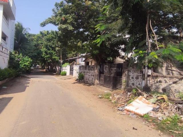 Residential Plot in Neelankarai for resale Chennai. The reference number is 19476388
