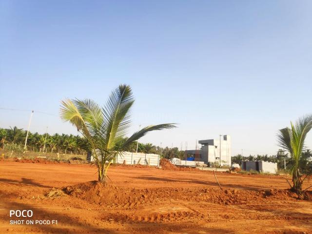 Residential Plot in Nelamangala for resale Bengaluru. The reference number is 18064210