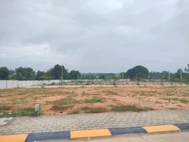 Residential Plot in Nelamangala for resale Bengaluru. The reference number is 20144980