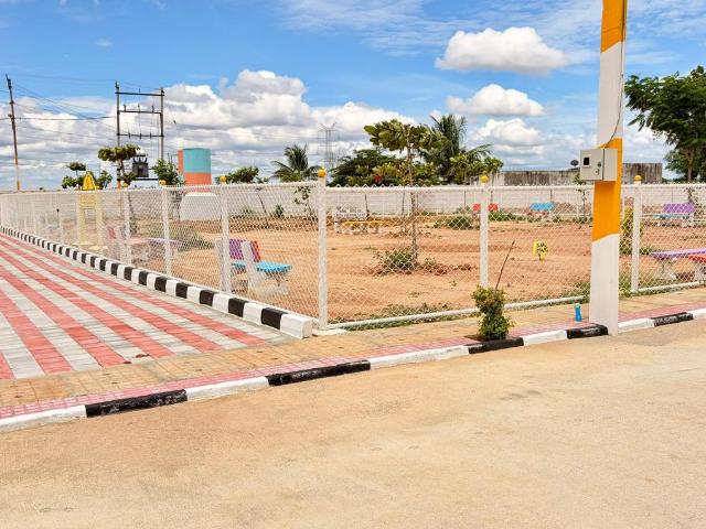 Residential Plot in Nelamangala for resale Bengaluru. The reference number is 20447766