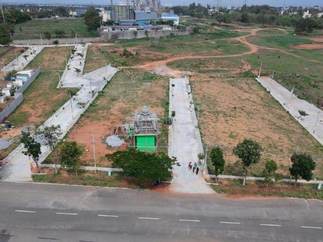 Residential Plot in Nelamangala for resale Bengaluru. The reference number is 20527358