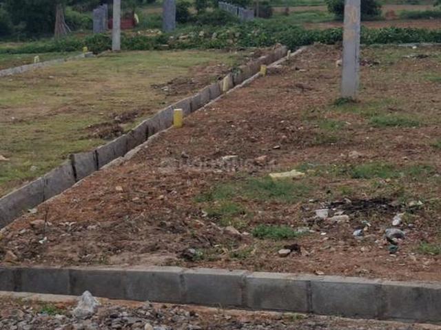 Residential Plot in Nelamangala for resale Bengaluru. The reference number is 20664720