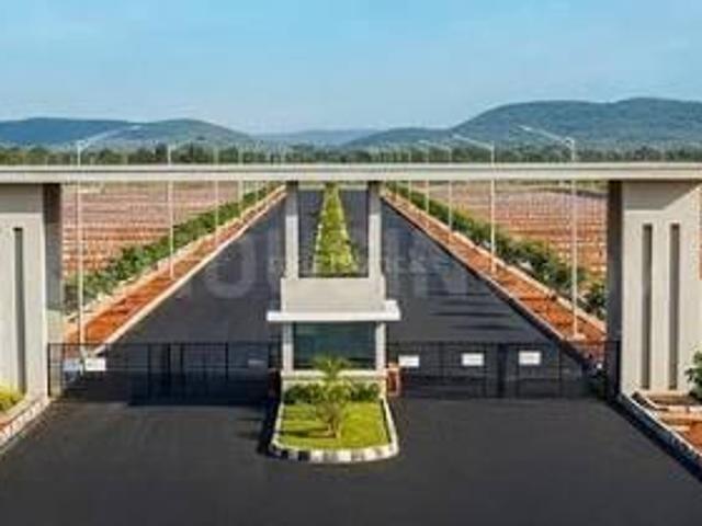 Residential Plot in Nelamangala for resale Bengaluru. The reference number is 20766418