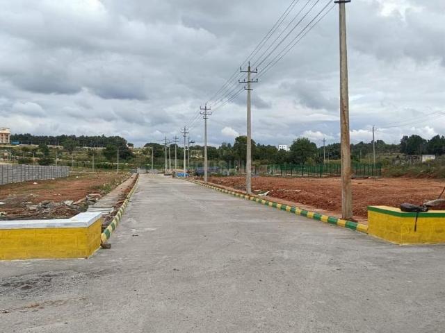 Residential Plot in Nelamangala for resale Bengaluru. The reference number is 20788014