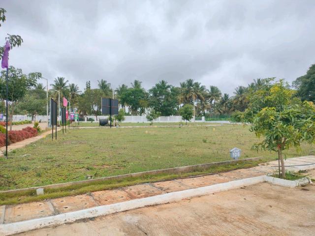 Residential Plot in Nelamangala for resale Bengaluru. The reference number is 20892861