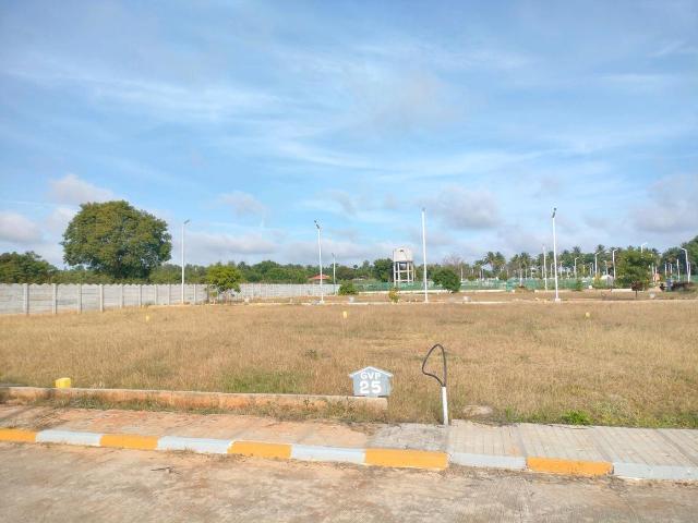 Residential Plot in Nelamangala for resale Bengaluru. The reference number is 21135322