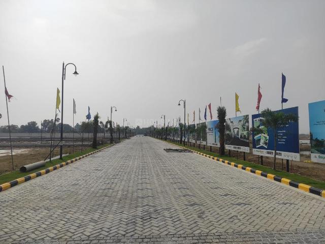 Residential Plot in Nemmeli for resale Chennai. The reference number is 19952683