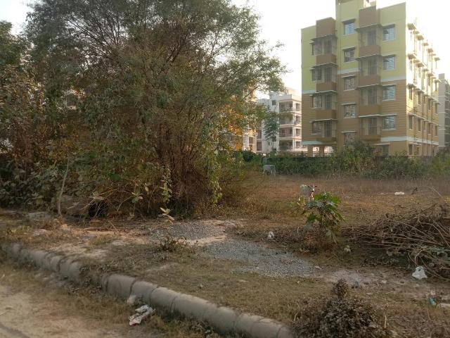 Residential Plot in New Town for resale Kolkata. The reference number is 17779829