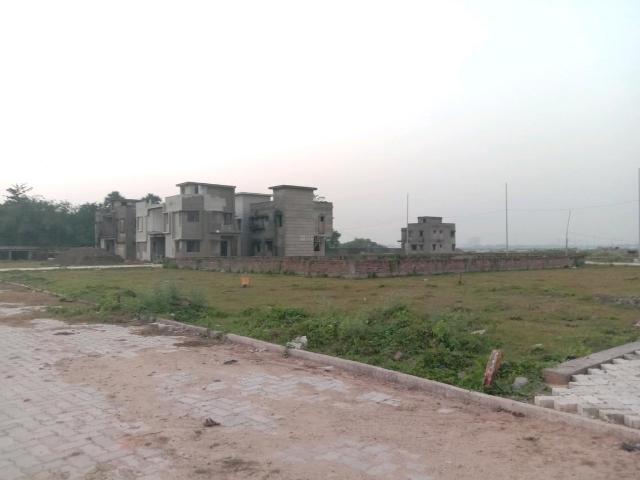 Residential Plot in New Town for resale Kolkata. The reference number is 18773924