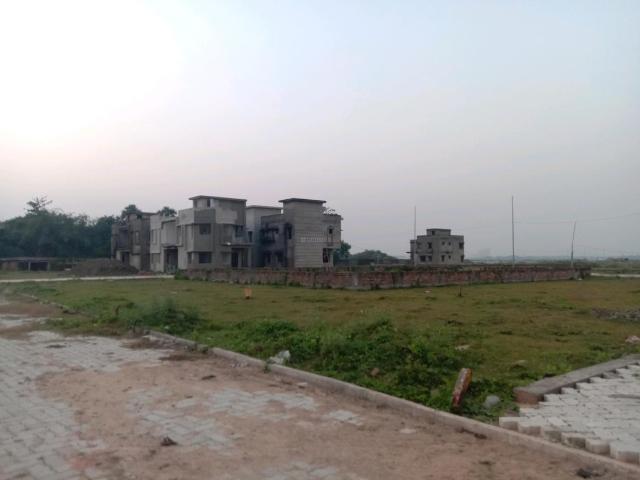 Residential Plot in Bantala for resale Kolkata. The reference number is 18774091