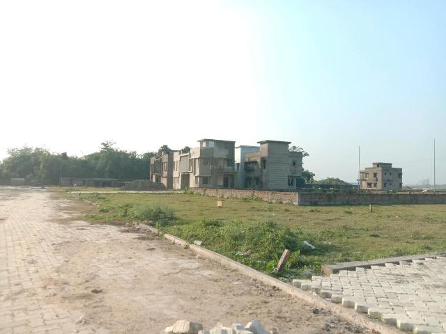 Residential Plot in New Town for resale Kolkata. The reference number is 18832296