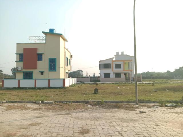 Residential Plot in New Town for resale Kolkata. The reference number is 18832671