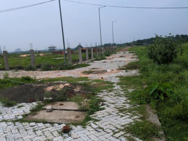 Residential Plot in New Town for resale Kolkata. The reference number is 20592810