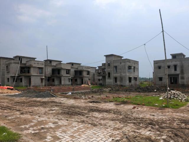 Residential Plot in New Town for resale Kolkata. The reference number is 20592816