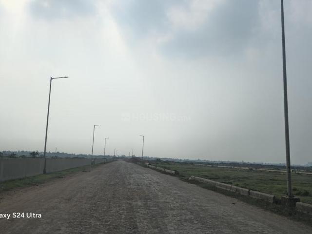 Residential Plot in New Town for resale Kolkata. The reference number is 20948374