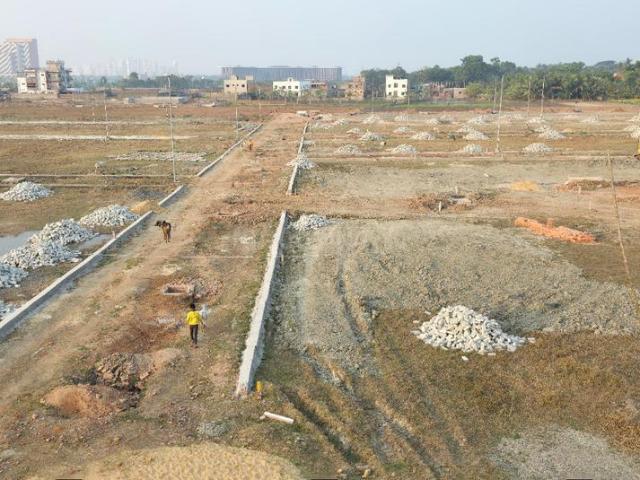 Residential Plot in New Town for resale Kolkata. The reference number is 21069046