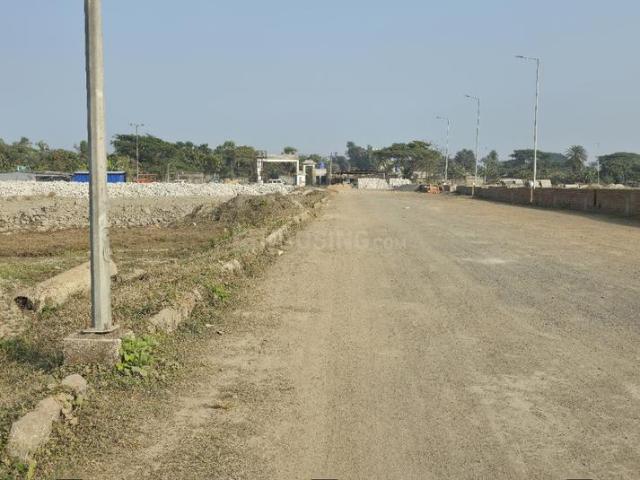 Residential Plot in New Town for resale Kolkata. The reference number is 21076822