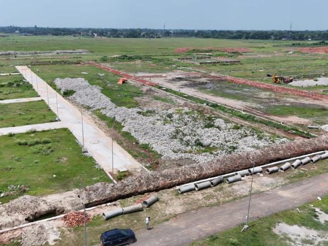 Residential Plot in New Town for resale Kolkata. The reference number is 21033214