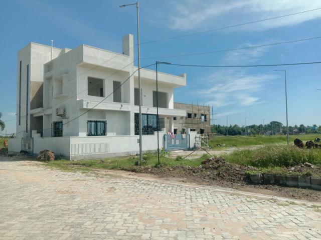 Residential Plot in New Town for resale Kolkata. The reference number is 21155837