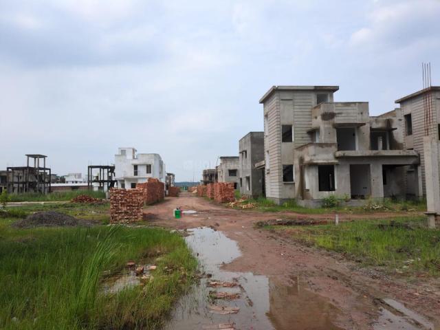 Residential Plot in New Town for resale Kolkata. The reference number is 21171181