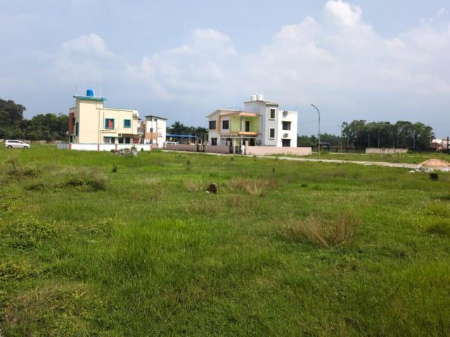 Residential Plot in New Town for resale Kolkata. The reference number is 21171222