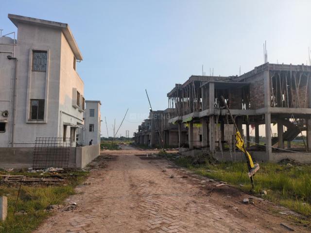 Residential Plot in New Town for resale Kolkata. The reference number is 21268244