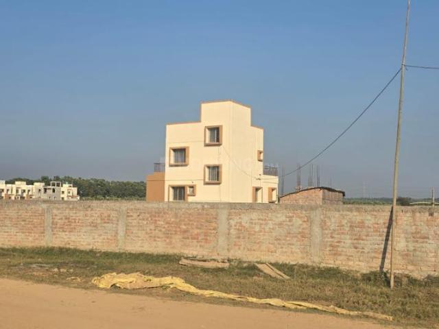 Residential Plot in New Town for resale Kolkata. The reference number is 21377881