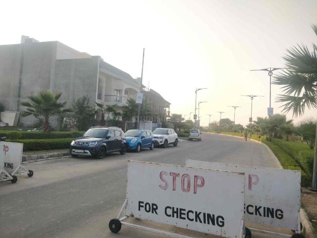 Residential Plot in New Chandigarh for resale Chandigarh. The reference number is 20946897