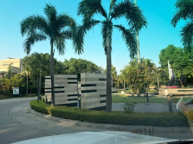 Residential Plot in New Chandigarh for resale Chandigarh. The reference number is 20954944