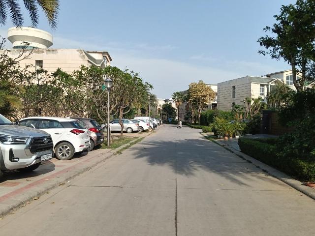 Residential Plot in New Chandigarh for resale Chandigarh. The reference number is 21128752