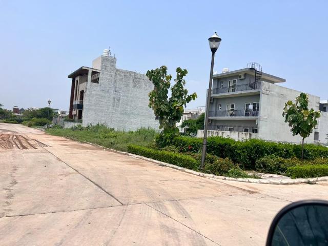 Residential Plot in New Chandigarh for resale Chandigarh. The reference number is 21297072