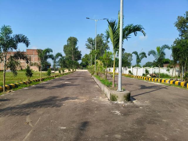 Residential Plot in New Jail Road for resale Lucknow. The reference number is 21149695