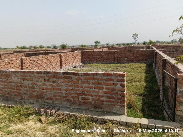 Residential Plot in Nimi for resale Allahabad. The reference number is 20914051