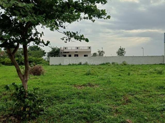 Residential Plot in Nipania for resale Indore. The reference number is 17719717