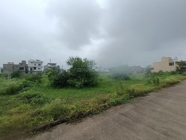 Residential Plot in Nipania for resale Indore. The reference number is 17899248