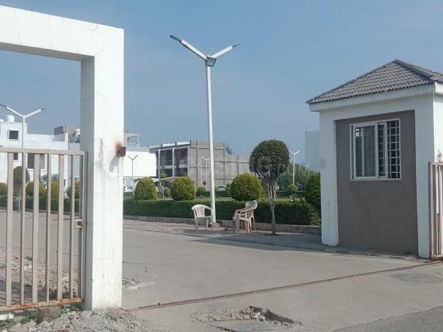 Residential Plot in Nipania for resale Indore. The reference number is 19830441