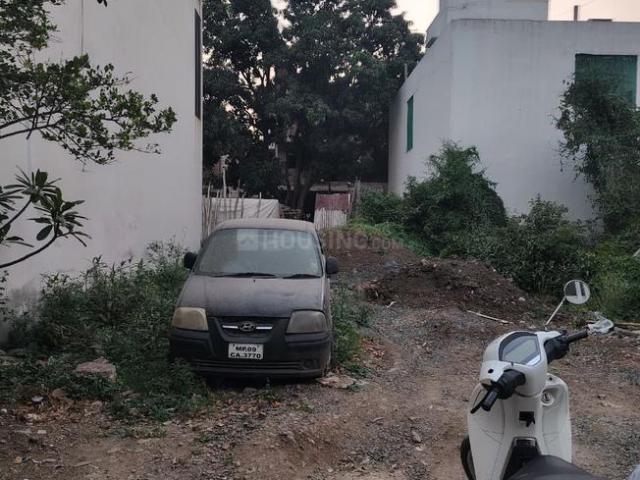 Residential Plot in Nipania for resale Indore. The reference number is 20024124