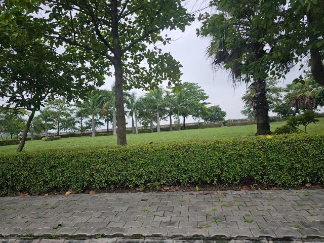 Residential Plot in Nipania for resale Indore. The reference number is 20217725
