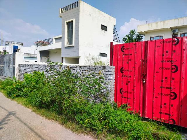 Residential Plot in Nirmal Bag for resale Rishikesh. The reference number is 20597296